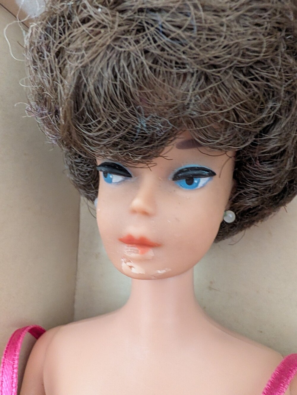 Vintage 1960s Bubblecut Barbie Doll in Original Box - Collectible Fashion Doll - Picture 2 of 13